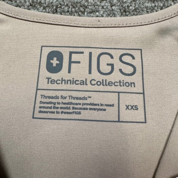FIGS NWT Casma Three Pocket Medical Nursing Scrubs Top Beige Boulder Size XXS - Picture 3 of 6